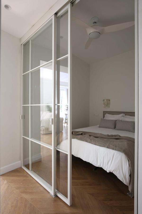 Deluxe Apartment Near Gran Via Мадрид Экстерьер фото